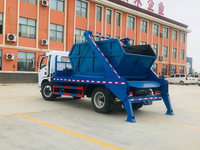 Precautions for swinging arm garbage truck