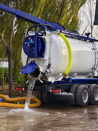Cleaning Suction Truck Cleaning Suction Truck