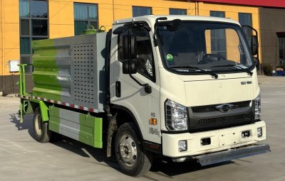 Road maintenance vehicle