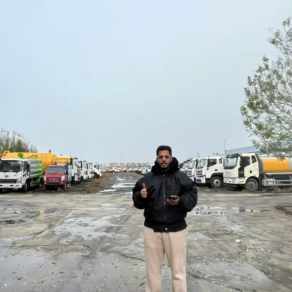 इंडोनेशियाई ग्राहक फ़ैक्टरी.jpg पर आते हैं