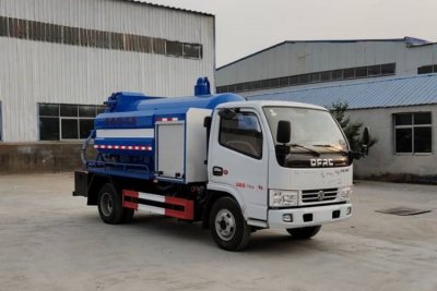 3 cubic cleaning and suction truck
