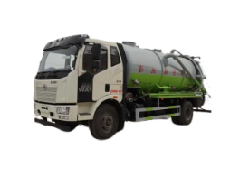 Camion de nettoyage et d'aspiration efficace