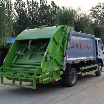 xe chở rác.jpg xe chở rác.jpg