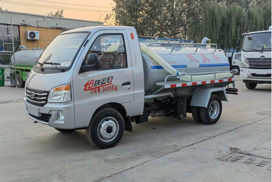 फेकल सक्शन ट्रक.png