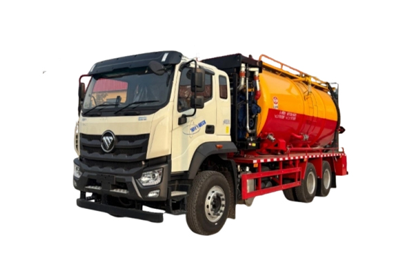 10 क्यूबिक मीटर सफाई और सक्शन ट्रक