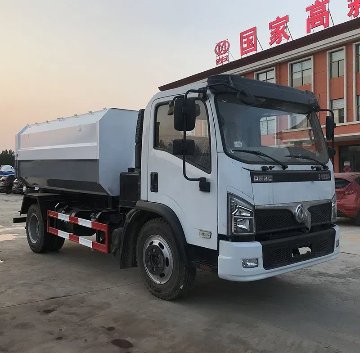 Simple operation hook arm garbage truck