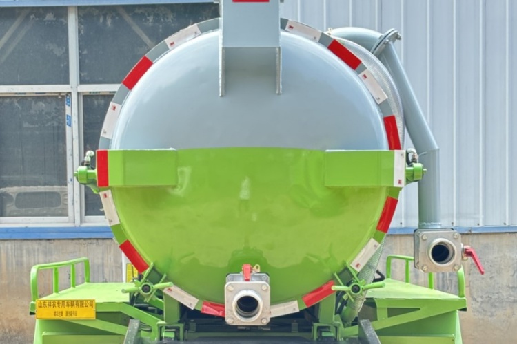 5-ton high-quality cleaning and suction truck