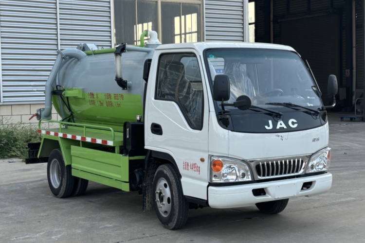 5-ton high-quality cleaning and suction truck
