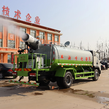 Сугаруучу car.jpg Сугаруучу car.jpg