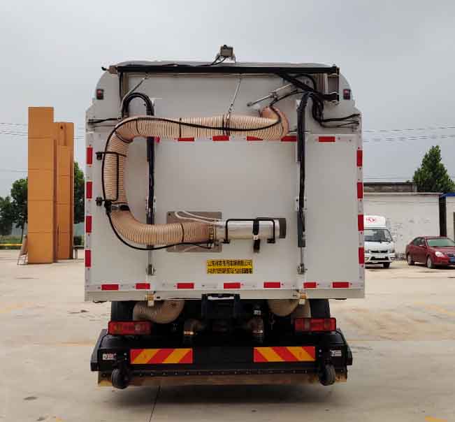 Ufanisi wa Sweeper ya Barabara.jpg Ufanisi wa Sweeper ya Barabara.jpg