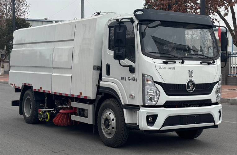 Electric Street Sweeper