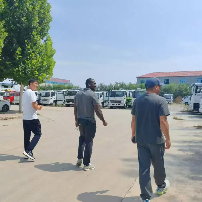 ဖောက်သည် Visit.jpg