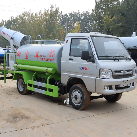 Sprinkler Truck.jpg Sprinkler Truck.jpg