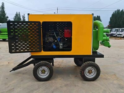 Crawler type emergency rescue pump truck