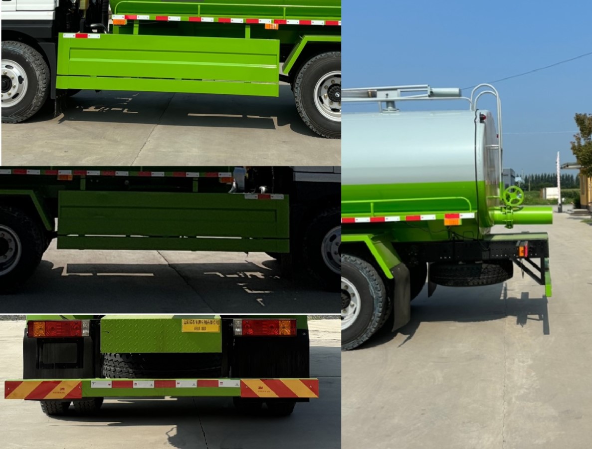 Powerful suction truck.jpg Powerful suction truck.jpg