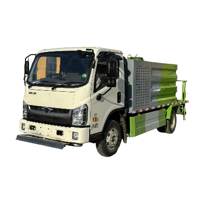 Road maintenance vehicle