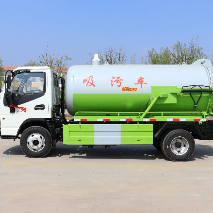 Sewage Treatment Suction Truck.jpg Sewage Treatment Suction Truck.jpg